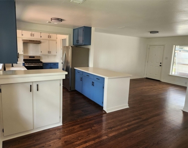 1635 Wilde Rock Way - Photo Thumbnail 18