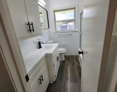 1635 Wilde Rock Way - Photo Thumbnail 2