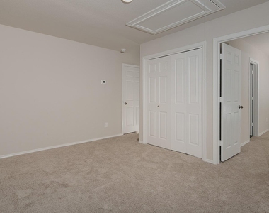 1822 Brushy Cedar Drive - Photo Thumbnail 16