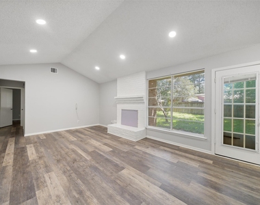 14406 Cypress Branch Drive - Photo Thumbnail 7