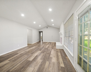 14406 Cypress Branch Drive - Photo Thumbnail 8