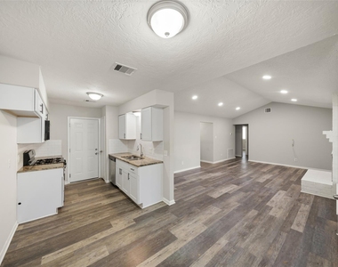 14406 Cypress Branch Drive - Photo Thumbnail 9