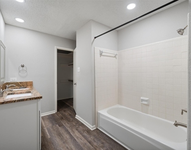 14406 Cypress Branch Drive - Photo Thumbnail 19