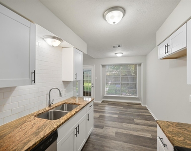 14406 Cypress Branch Drive - Photo Thumbnail 13