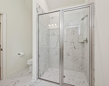 11864 E Gate Dr - Photo Thumbnail 24