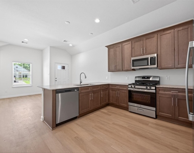 11864 E Gate Dr - Photo Thumbnail 12