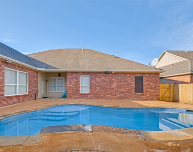 24922 Florina Ranch Drive - Photo Thumbnail 39