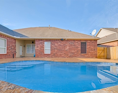 24922 Florina Ranch Drive - Photo Thumbnail 42