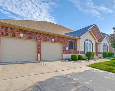 24922 Florina Ranch Drive - Photo Thumbnail 3