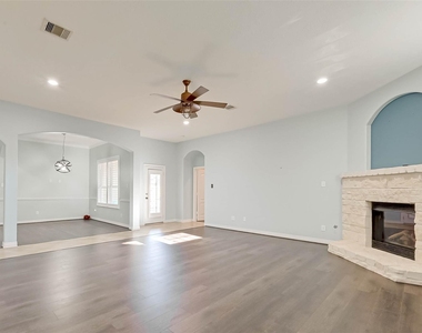 24922 Florina Ranch Drive - Photo Thumbnail 10