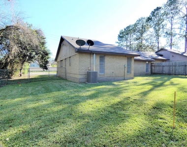 604 Golfview Drive - Photo Thumbnail 21