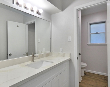 604 Golfview Drive - Photo Thumbnail 32