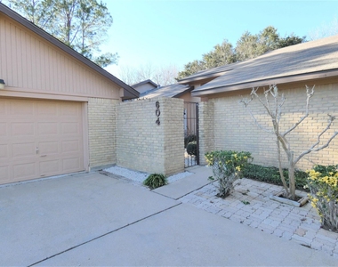 604 Golfview Drive - Photo Thumbnail 17