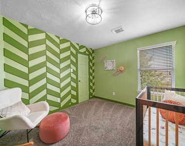 18436 Sunrise Pines Drive - Photo Thumbnail 23