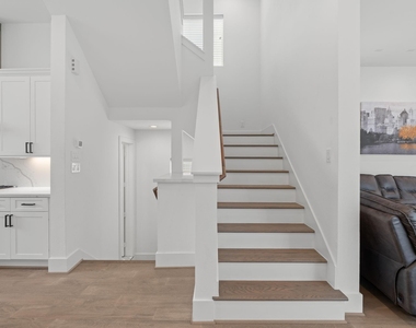 6010 Truro Street - Photo Thumbnail 25