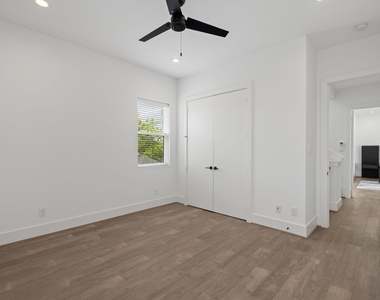 6010 Truro Street - Photo Thumbnail 27