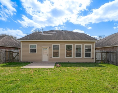 1910 Vermillion View Street - Photo Thumbnail 43