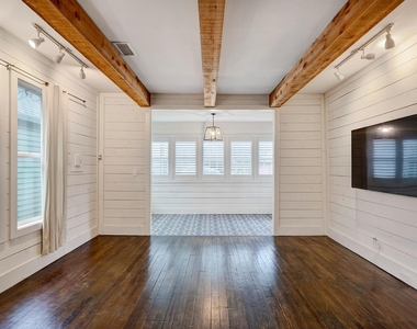 818 Wilkes Street - Photo Thumbnail 2