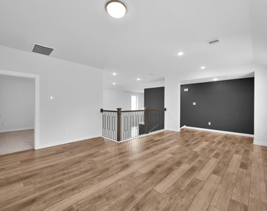109 Morning Nook Court - Photo Thumbnail 27
