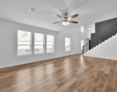 109 Morning Nook Court - Photo Thumbnail 7