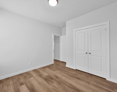 109 Morning Nook Court - Photo Thumbnail 21