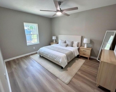 4737 Alvin Street - Photo Thumbnail 3