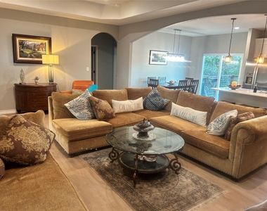 2298 Fuller Drive - Photo Thumbnail 4