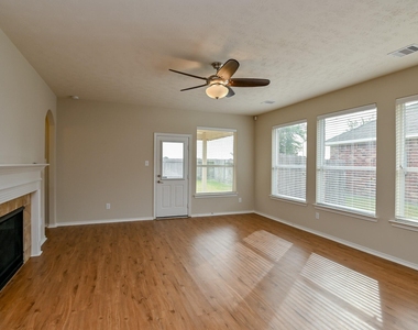 7435 Garland Mist Lane - Photo Thumbnail 8