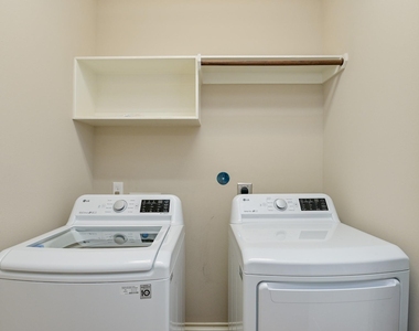 7435 Garland Mist Lane - Photo Thumbnail 22
