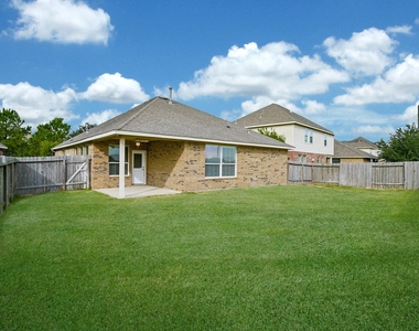 7435 Garland Mist Lane - Photo Thumbnail 25