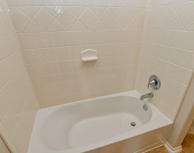 7435 Garland Mist Lane - Photo Thumbnail 18
