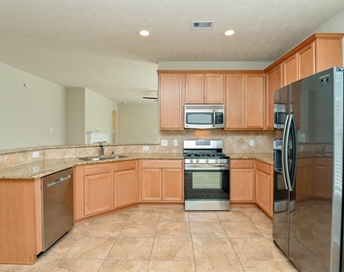 7435 Garland Mist Lane - Photo Thumbnail 5