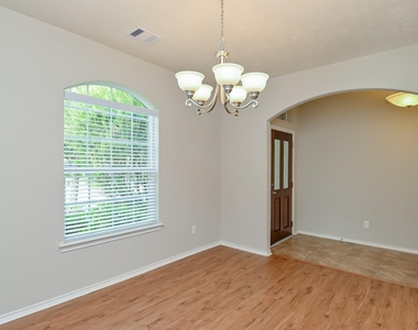 7435 Garland Mist Lane - Photo Thumbnail 3