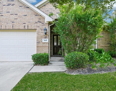 7435 Garland Mist Lane - Photo Thumbnail 1