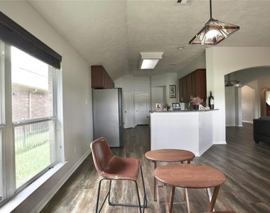 12406 Drake Prairie Lane - Photo Thumbnail 9