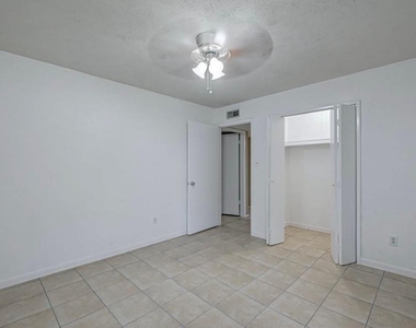 16910 Cairngale Street - Photo Thumbnail 20