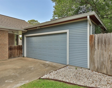 12002 Moorcreek Drive - Photo Thumbnail 46