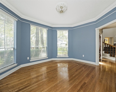 12002 Moorcreek Drive - Photo Thumbnail 5