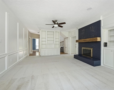 12002 Moorcreek Drive - Photo Thumbnail 18