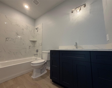 9319 Noel Street - Photo Thumbnail 12