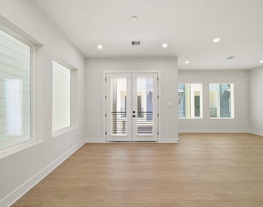 1400 Cedar Post Lane - Photo Thumbnail 9