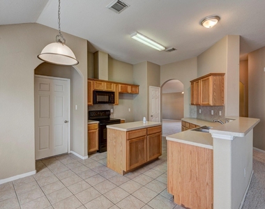 25206 Pepper Ridge Lane - Photo Thumbnail 13