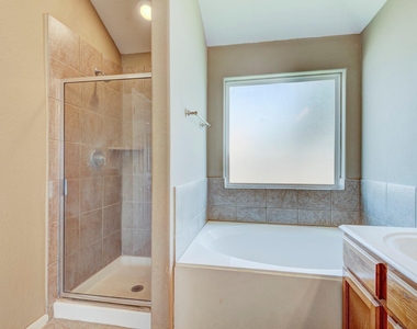 25206 Pepper Ridge Lane - Photo Thumbnail 19