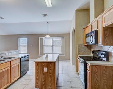 25206 Pepper Ridge Lane - Photo Thumbnail 16