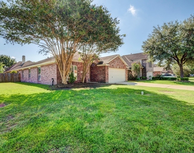 25206 Pepper Ridge Lane - Photo Thumbnail 1