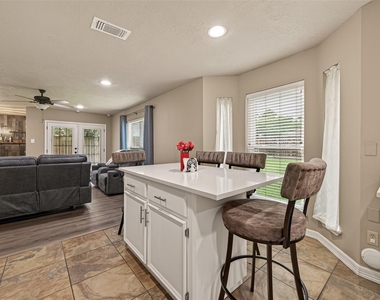12110 Essenbruk Drive - Photo Thumbnail 17