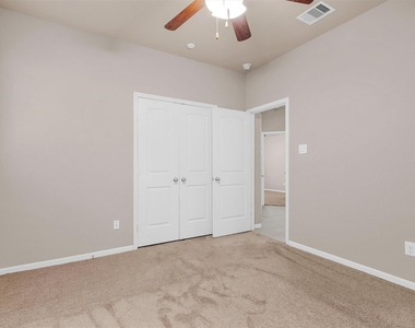 9483 E Woodmark - Photo Thumbnail 16
