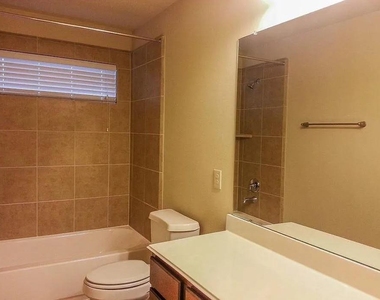 20735 Pine Rain Court - Photo Thumbnail 12