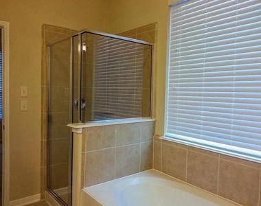 20735 Pine Rain Court - Photo Thumbnail 10