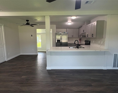 55 Periwinkle Court - Photo Thumbnail 3